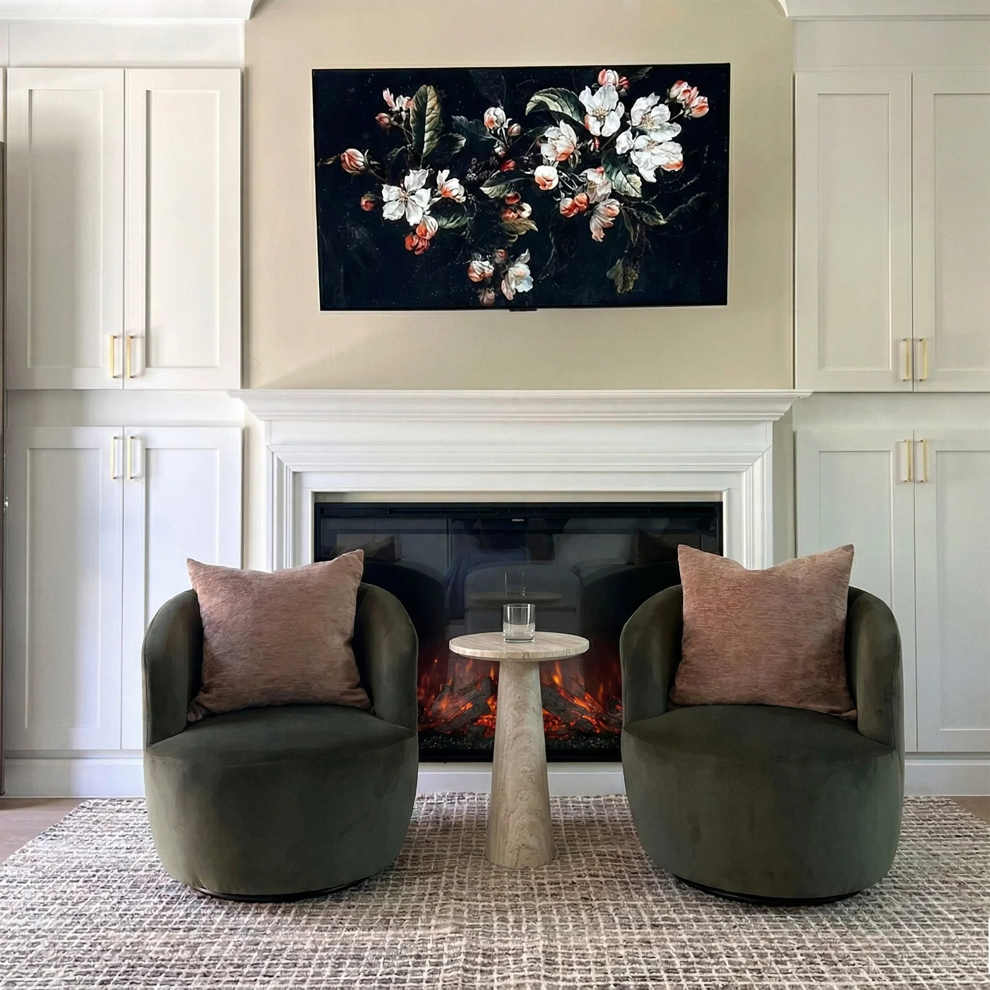 Bella Modern Small Velvet Swivel Barrel Chair (1-Piece) | Pop Maison