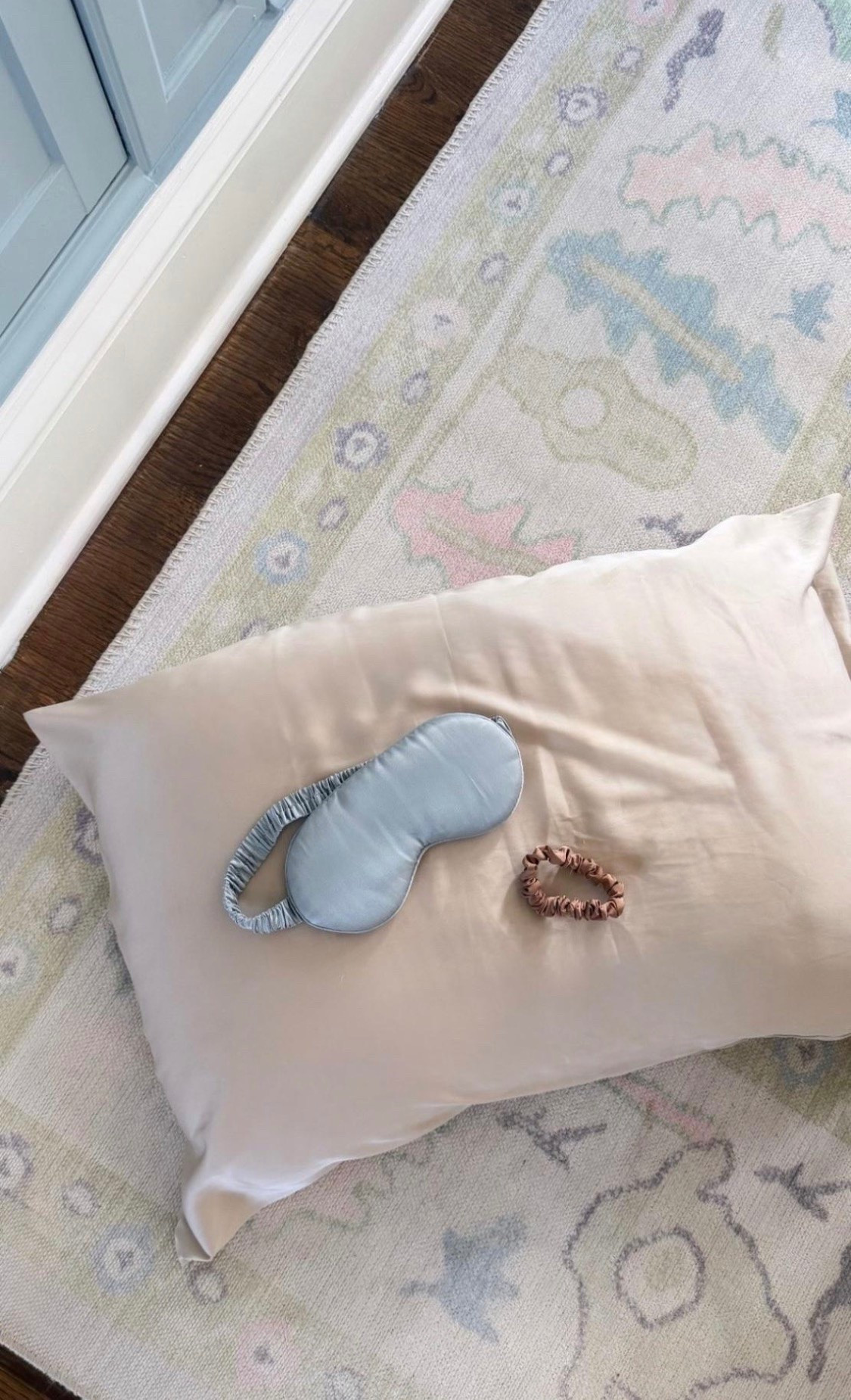 Love this silk pillowcase and eye mask set. I am also obsessed with these silk hair ties! So good for your hair, skin, and hair! Also made from all natural materials and so much more affordable than similar brands !

#LTKselfcare #LTKgrwm #LTKHome