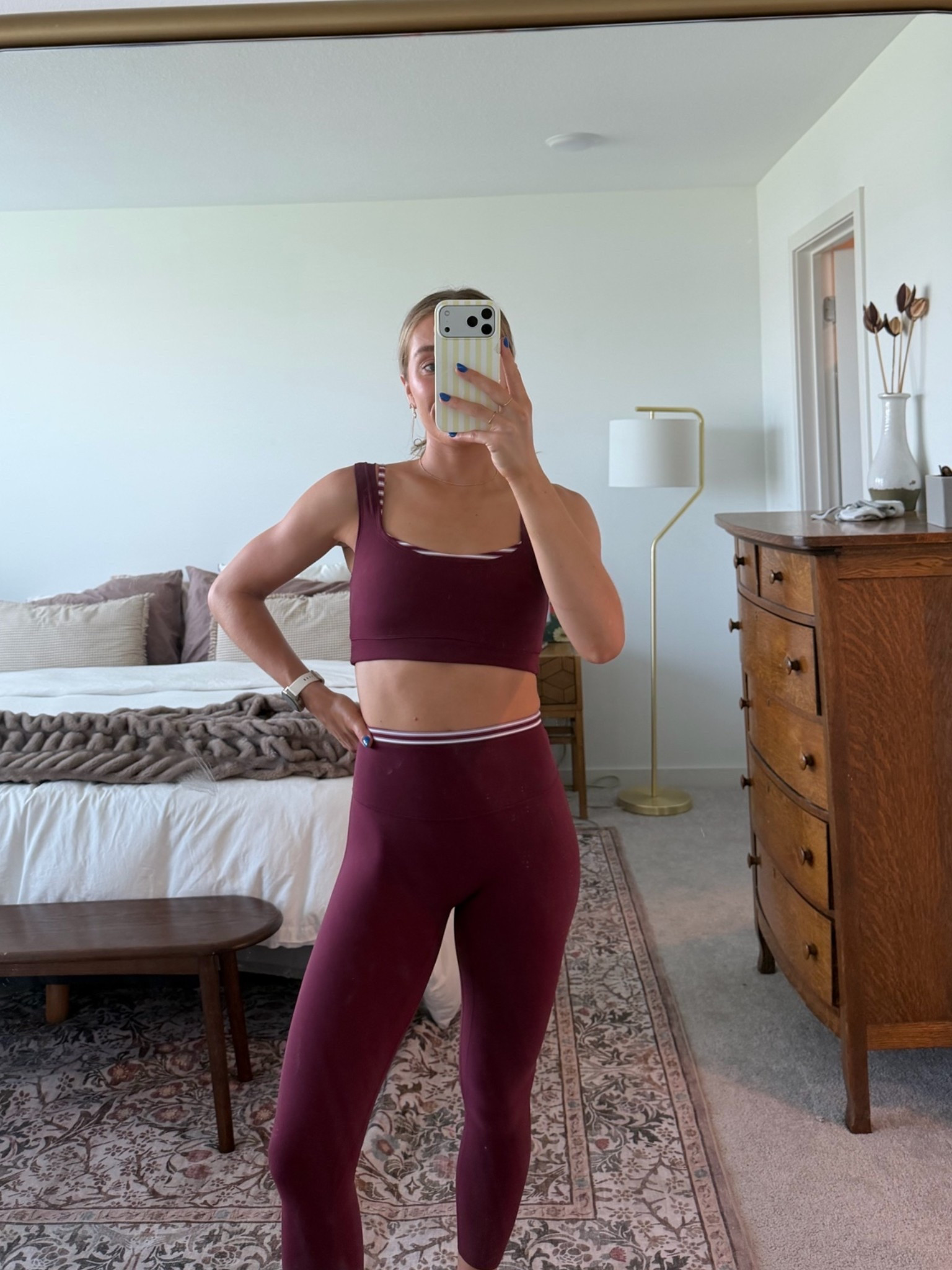 Abercrombie activewear FTW🤩 leggings are xs and bra is a small!! I feel like the bra runs a bit tight