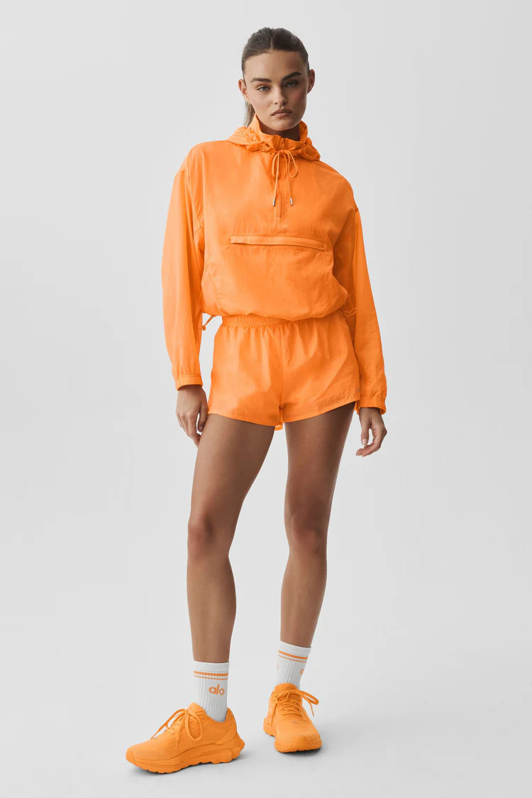 Core2 ColorsBlackWhiteLimited: Satsuma BreezeShop All2 ColorsAzure BlueSatsuma BreezeBest Seller | Alo Yoga