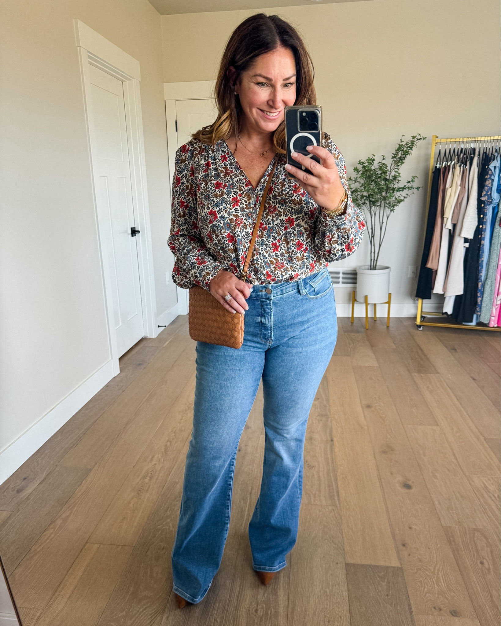 NSALE fall outfit with good American flare, jeans, blouse, Trac size 12 jeans size up, 14 but they do also run long

#LTKSaleAlert #LTKxNSale #LTKMidsize