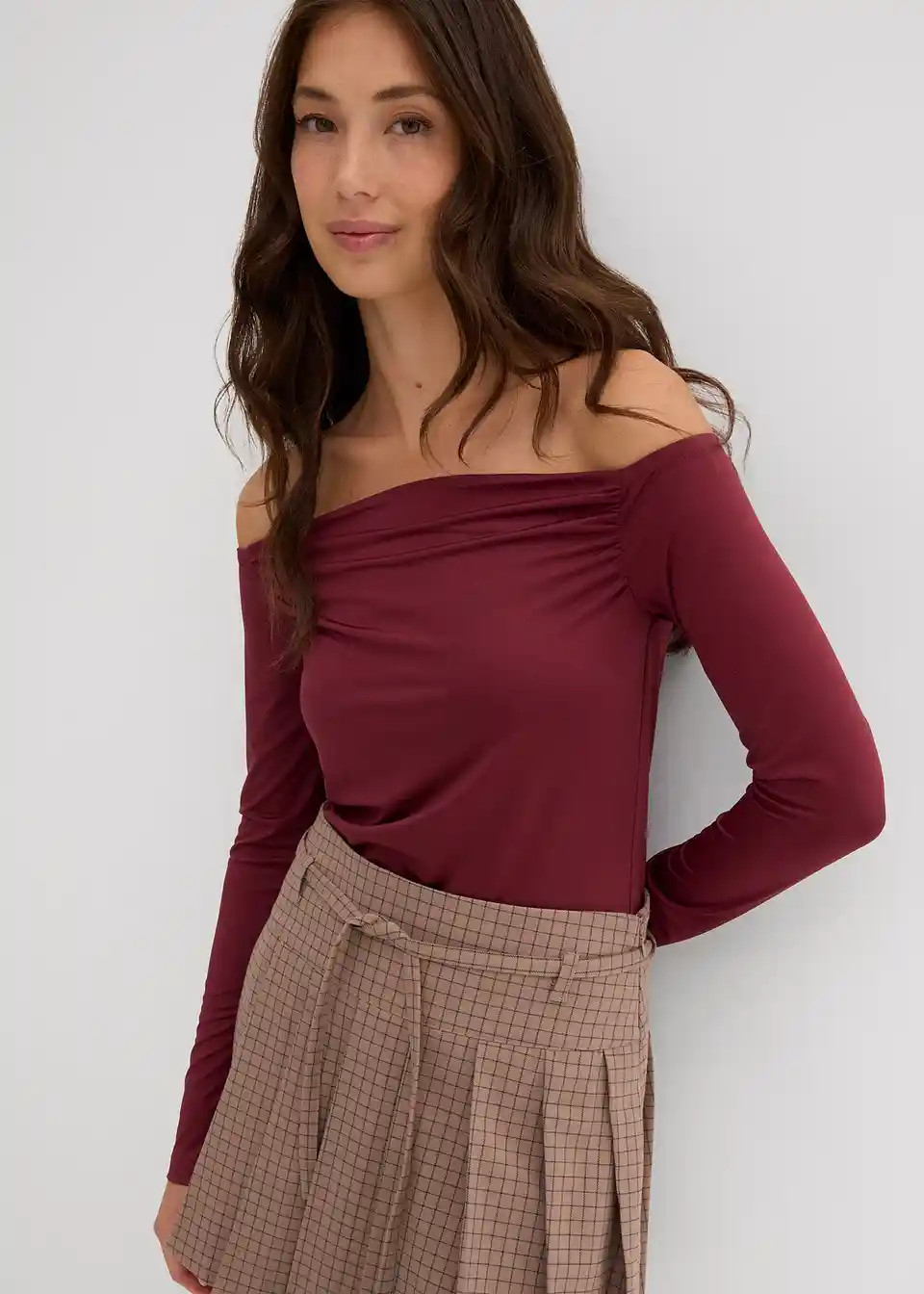 Carmenshirt aus leichtem Jersey | Bonprix DE