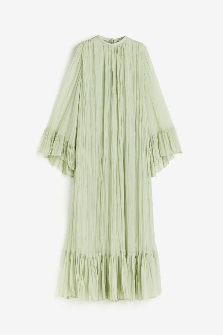 Pleated kaftan dress | H&M (UK, MY, IN, SG, PH, TW, HK)