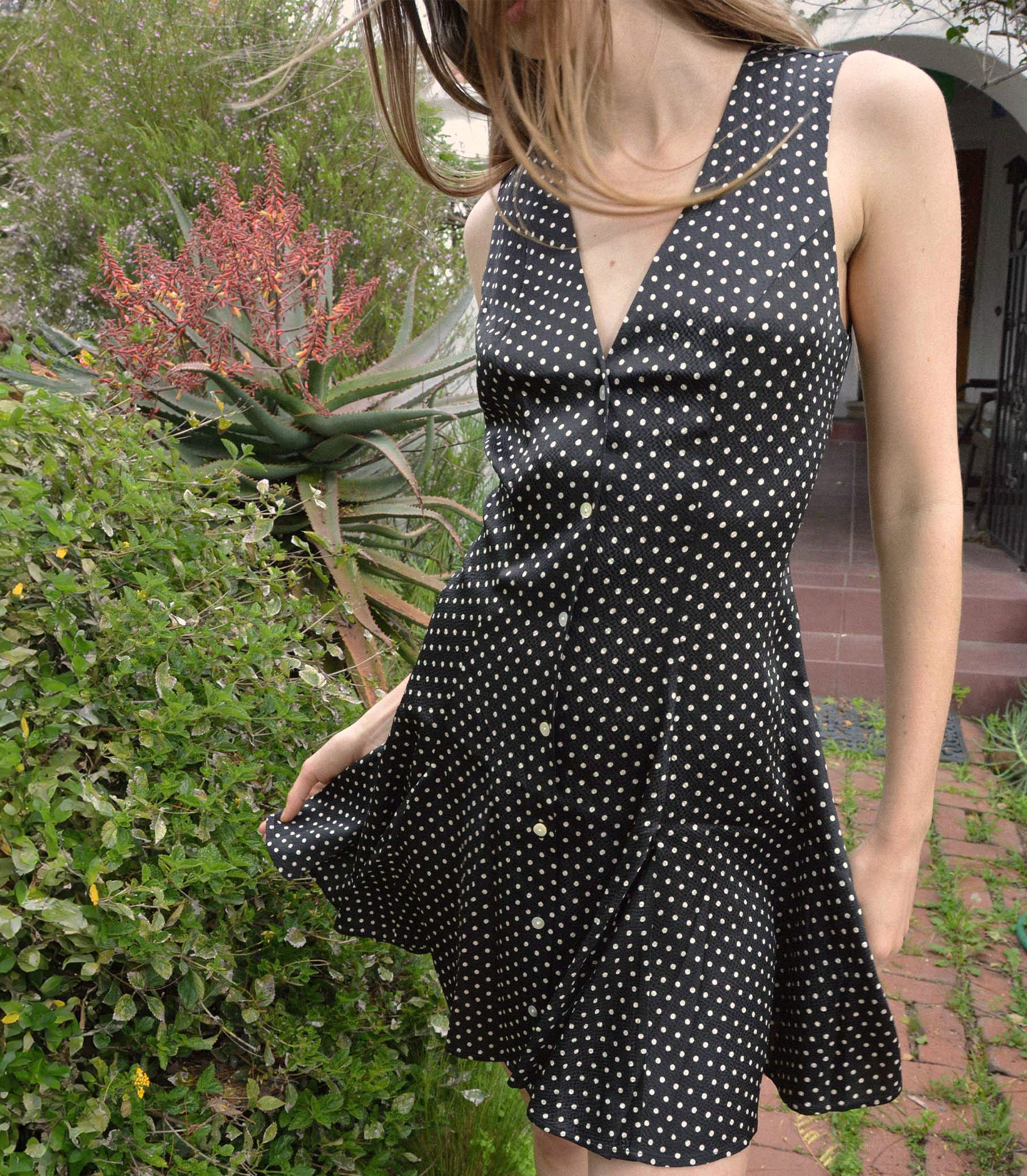 Aubrey Dress - Noir Dot | DÔEN | DOEN