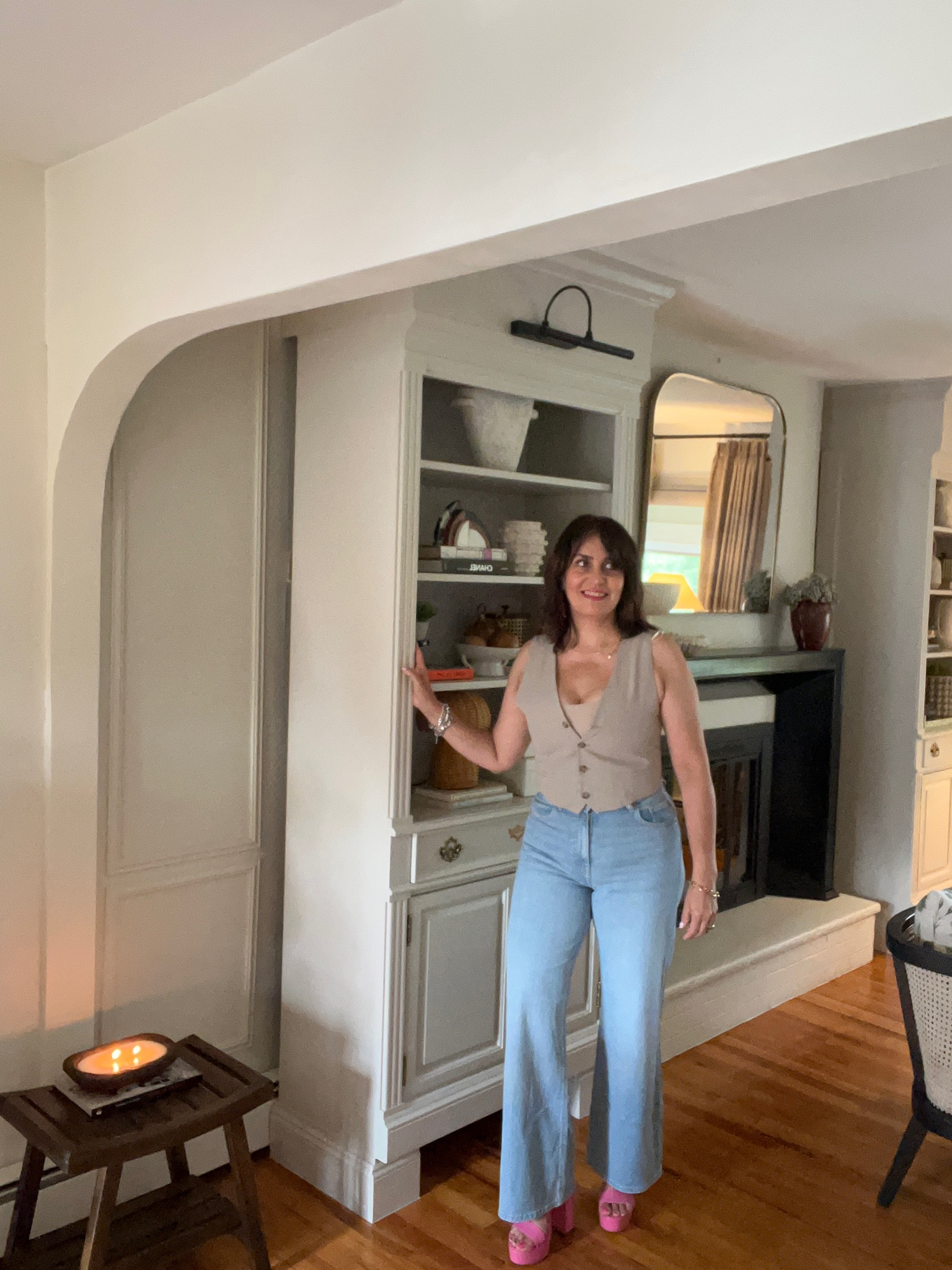 Never get tired of this DIY arches! Also with this cute vest! #interiordecor

#LTKSeasonal #LTKhome #LTKcurves