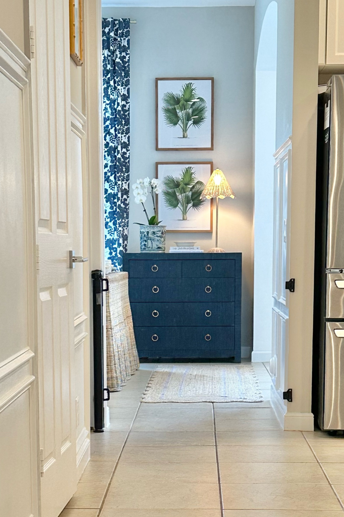 Coastal home, scalloped runner, blue and white home decor, curtains 

#LTKhome