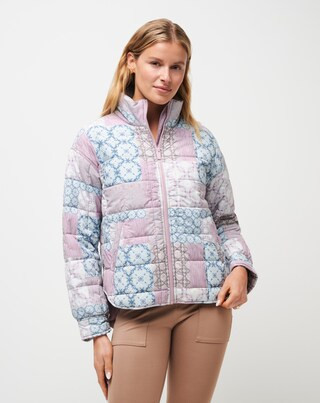 BOLD AND BLOOM JACKET | TravisMathew