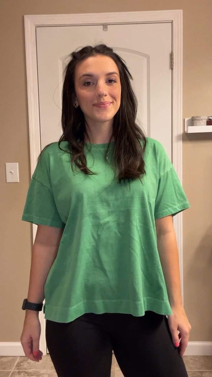 Wearing size medium 

