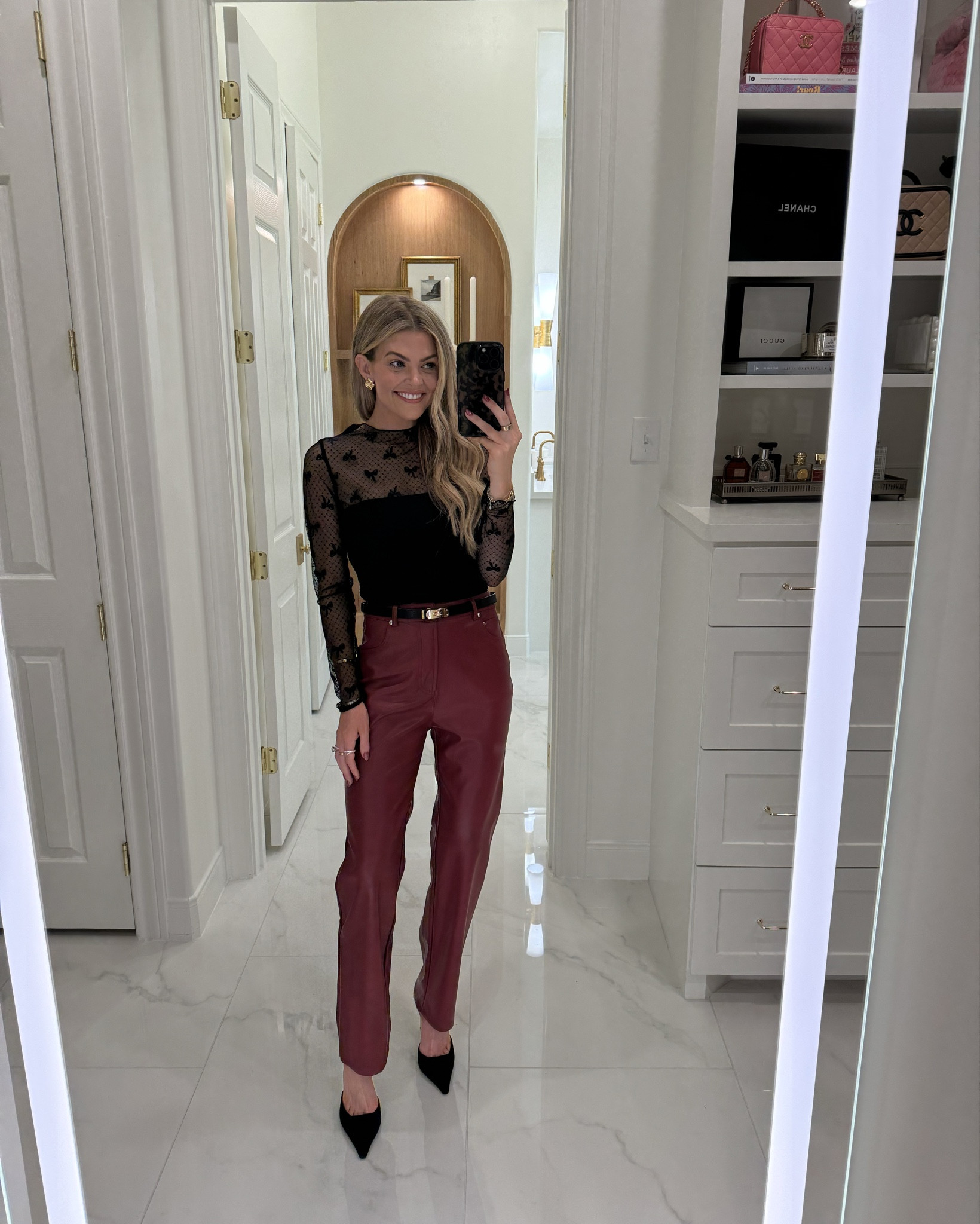 love how soft these faux leather pants are and the burgundy color is so on trend! reviews said they smelled bad, but mine didn’t at all. love them paired with this lace bow top, which you could style with so many things. (size XS in top and size 24 in pants) code: JESSICASAVE25 

vici, try on haul, affordable fashion, on sale