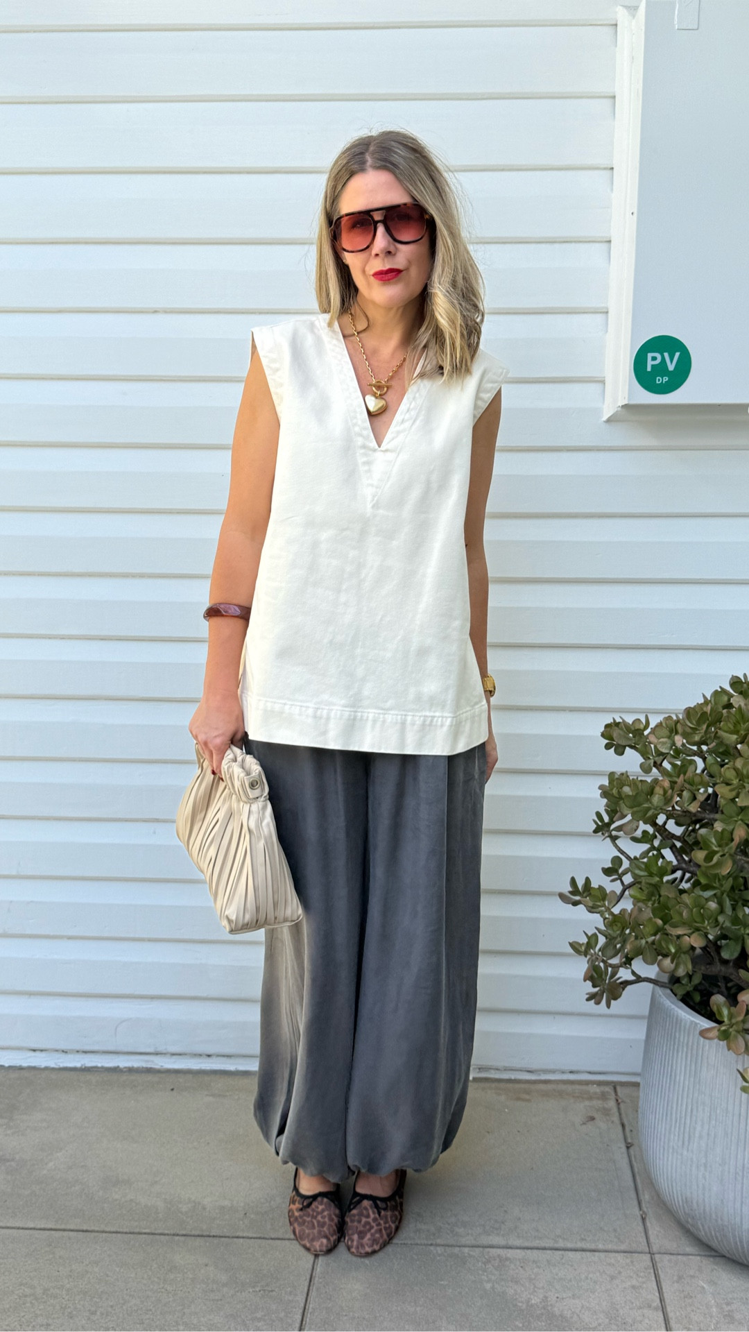 I love a set  — they are so fun to play with and pair back with other pieces in your wardrobe. 

Wearing an 8 in the top and and pants x

#LTKstyletip #LTKaustralia #LTKsummer