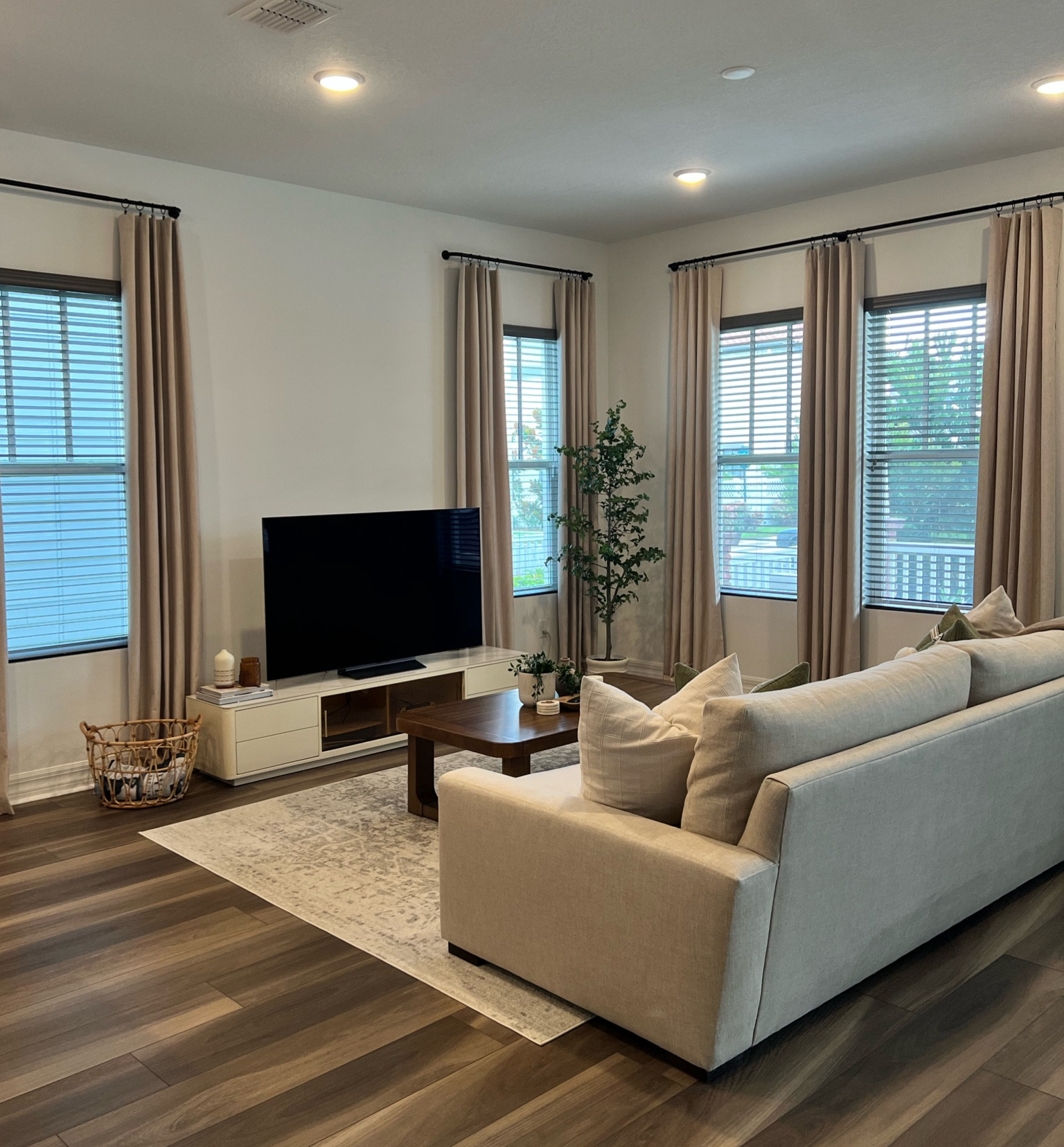 Our cozy living room 🫶🏻

#LTKHome