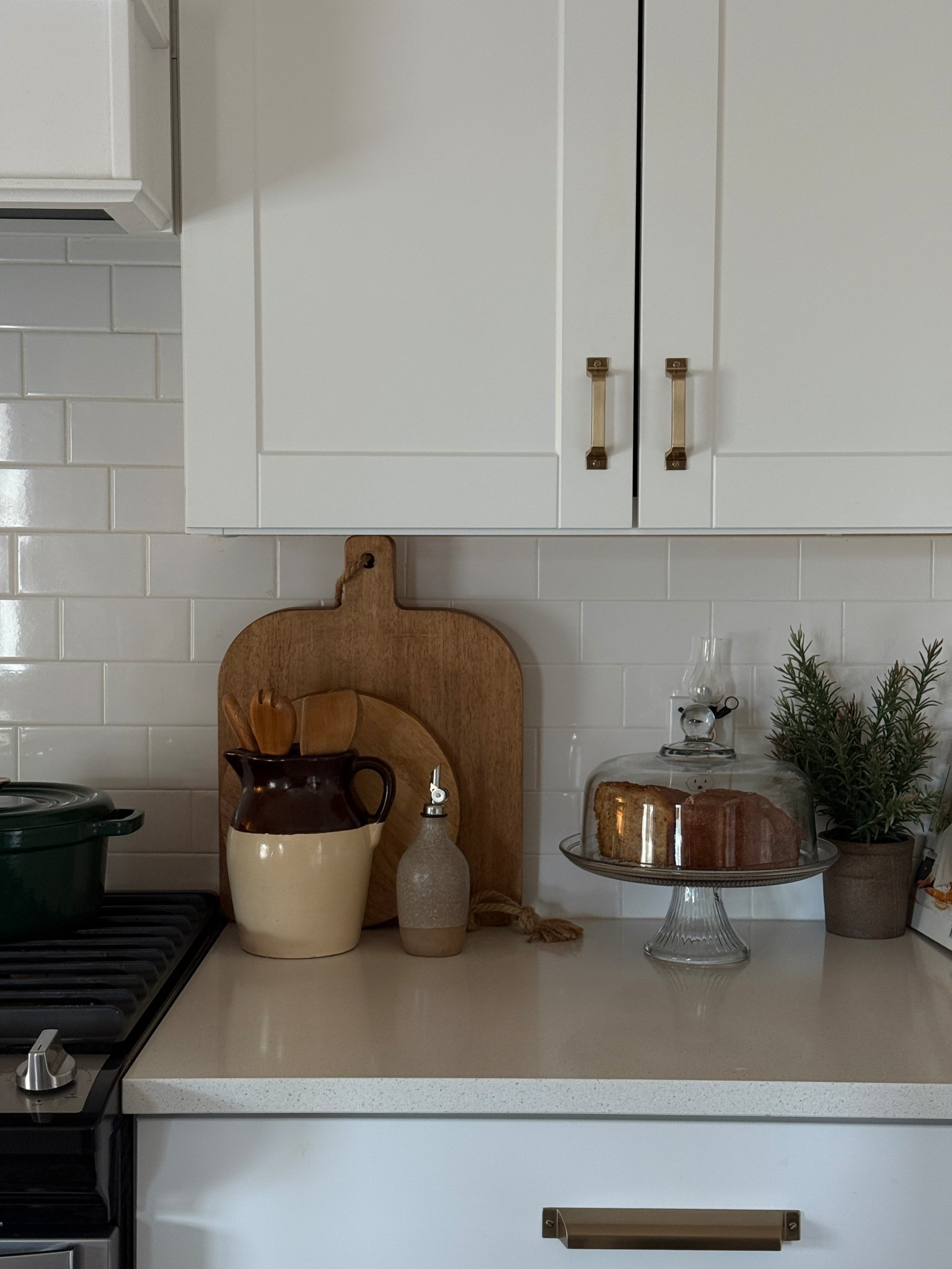 Olive oil, olive oil jar, olive jar, oil jar, olive oil ceramic jar 

#LTKHome #LTKautumn #LTKSeasonal