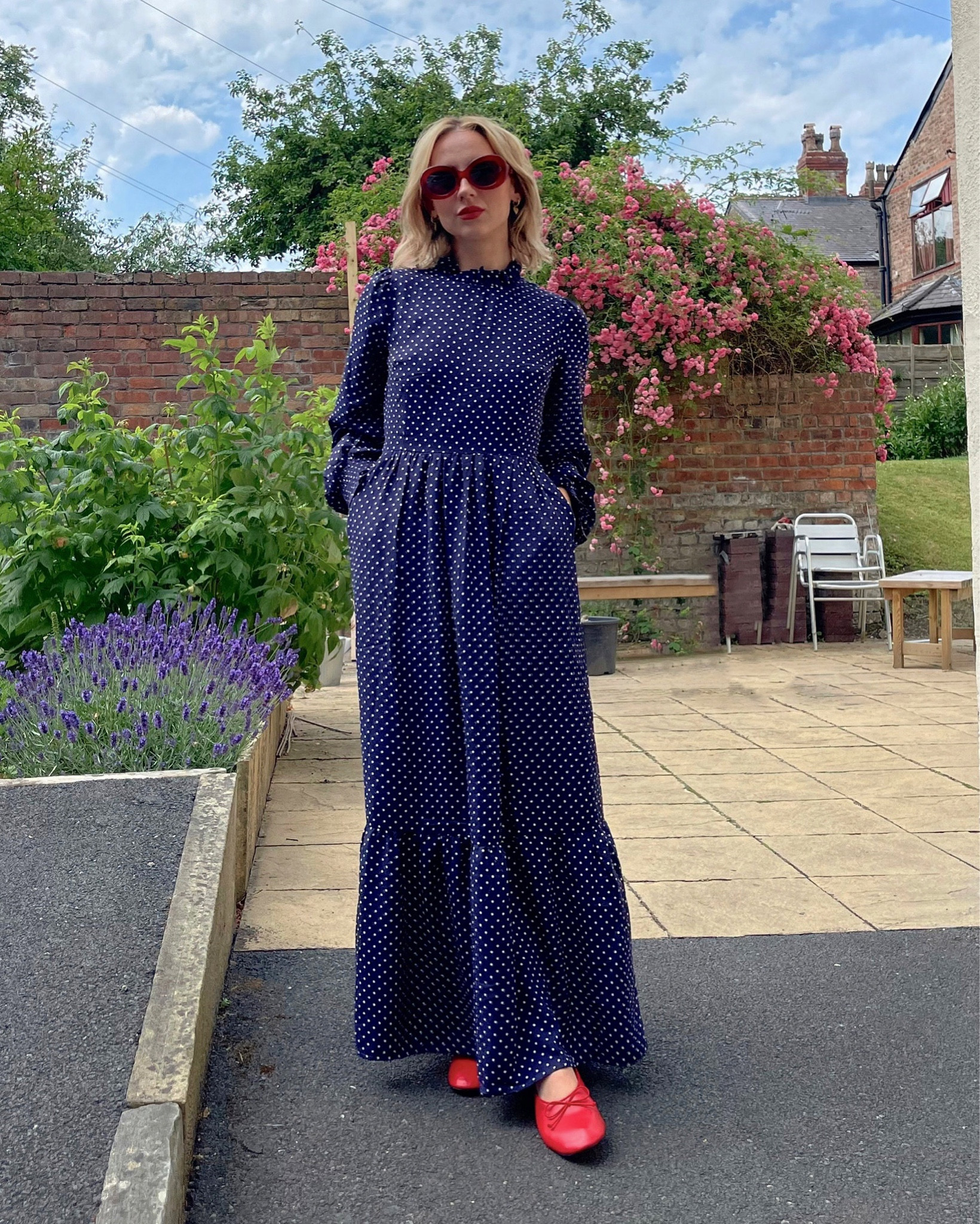I will never tire of a polka dot dress ♥️.

Red ballet flats/polka dot maxi dress/red sunglasses 

#LTKSeasonal #LTKFind #LTKunder50