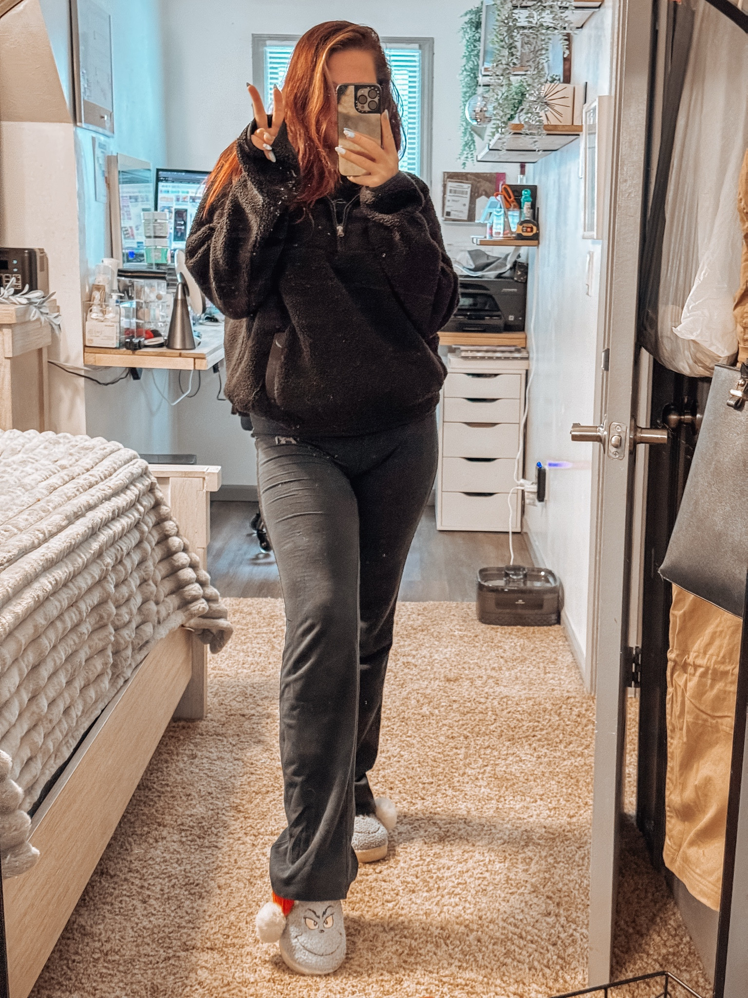 Comfy day while I reset and prepare to go back to work tomorrow😭 