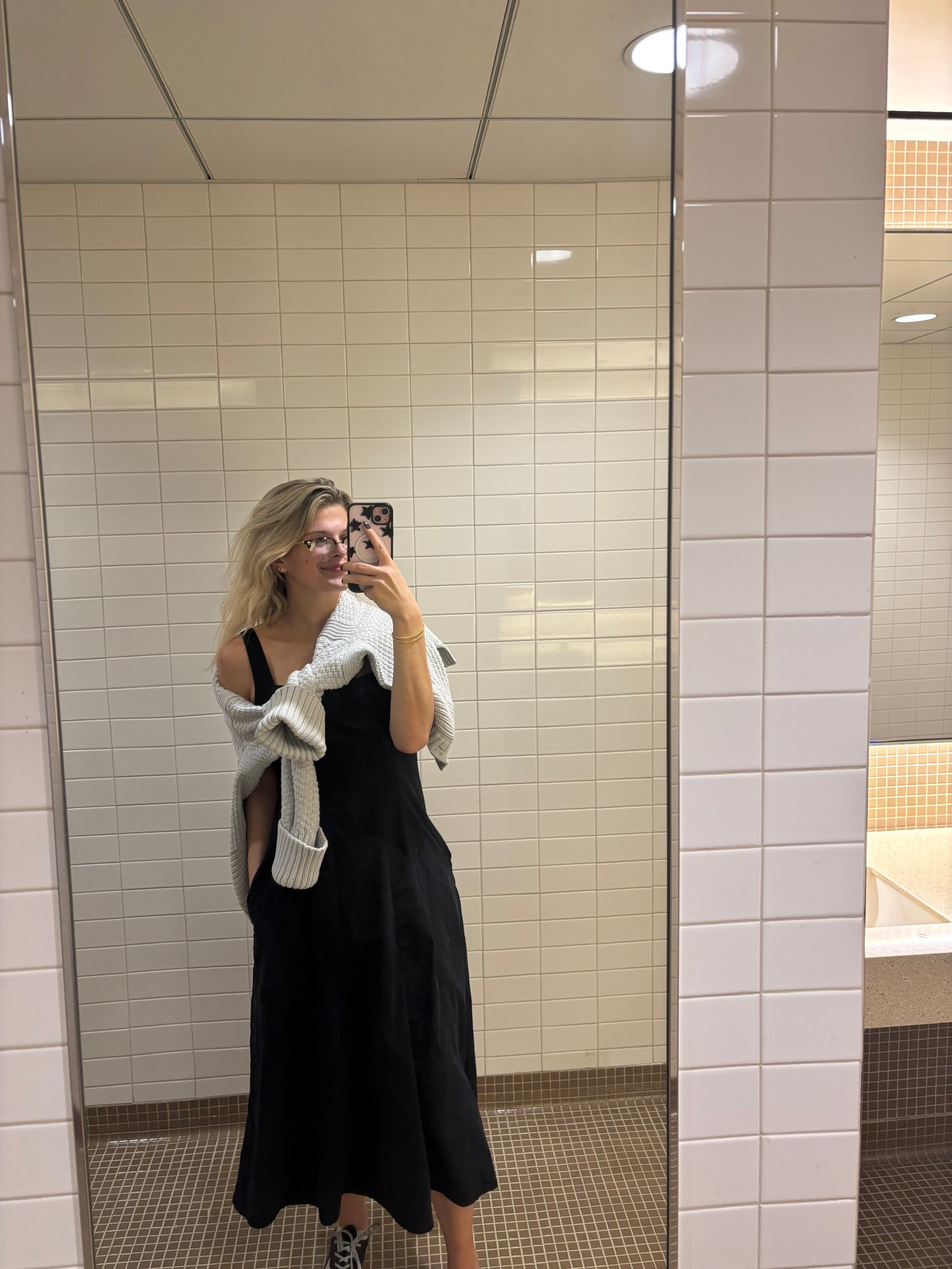 Another work ootd! It was cold this morning, but then turned out warm, so I draped my cardigan/sweater over my shoulders! I also love this basic dress from Abercrombie and probably wear it weekly! 

Work, business casual, ootd, fall workwear, sweater, cardigan, sneakers, corporate

#LTKootd #LTKWorkwear #LTKSeasonal