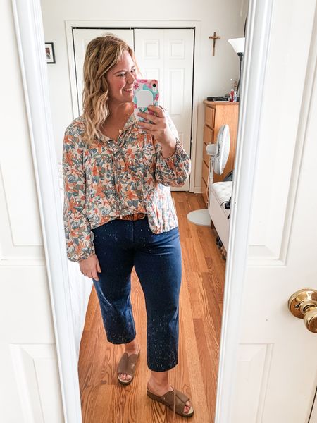 Teacher outfit! Floral top & old navy pixie pants.  

Sandals are from Stegmann clogs. I sized up to a 7.  

#LTKmidsize #LTKworkwear #LTKSeasonal