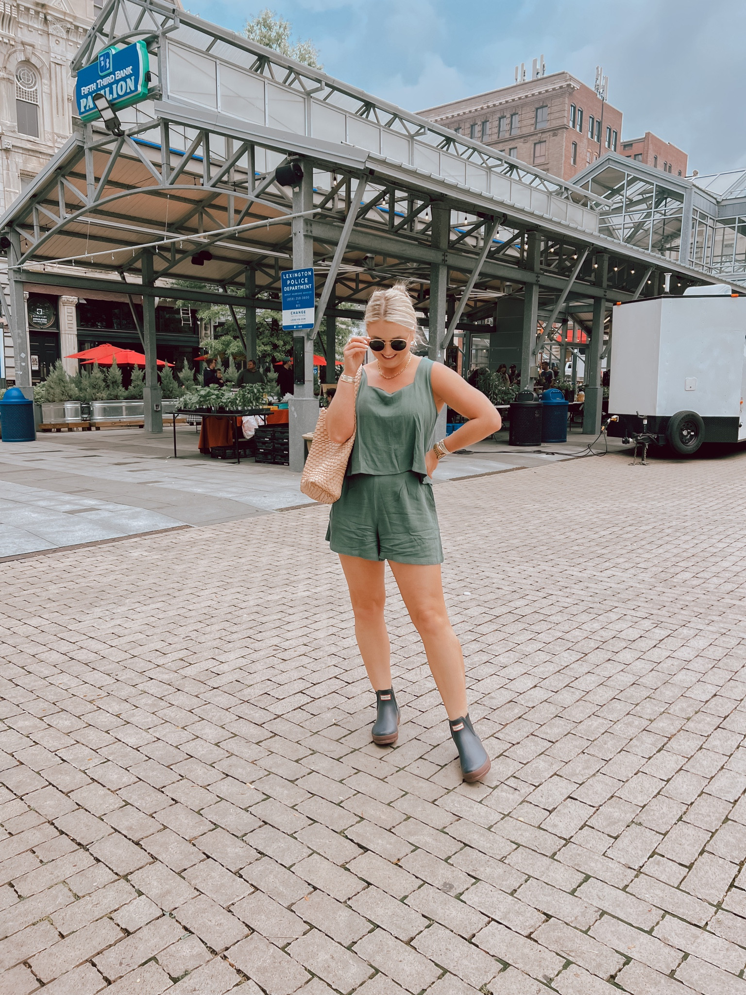 a morning at the farmers market 🥬🍅🌽🍓
Amazon set: medium 



#LTKSeasonal #LTKunder50 #LTKstyletip