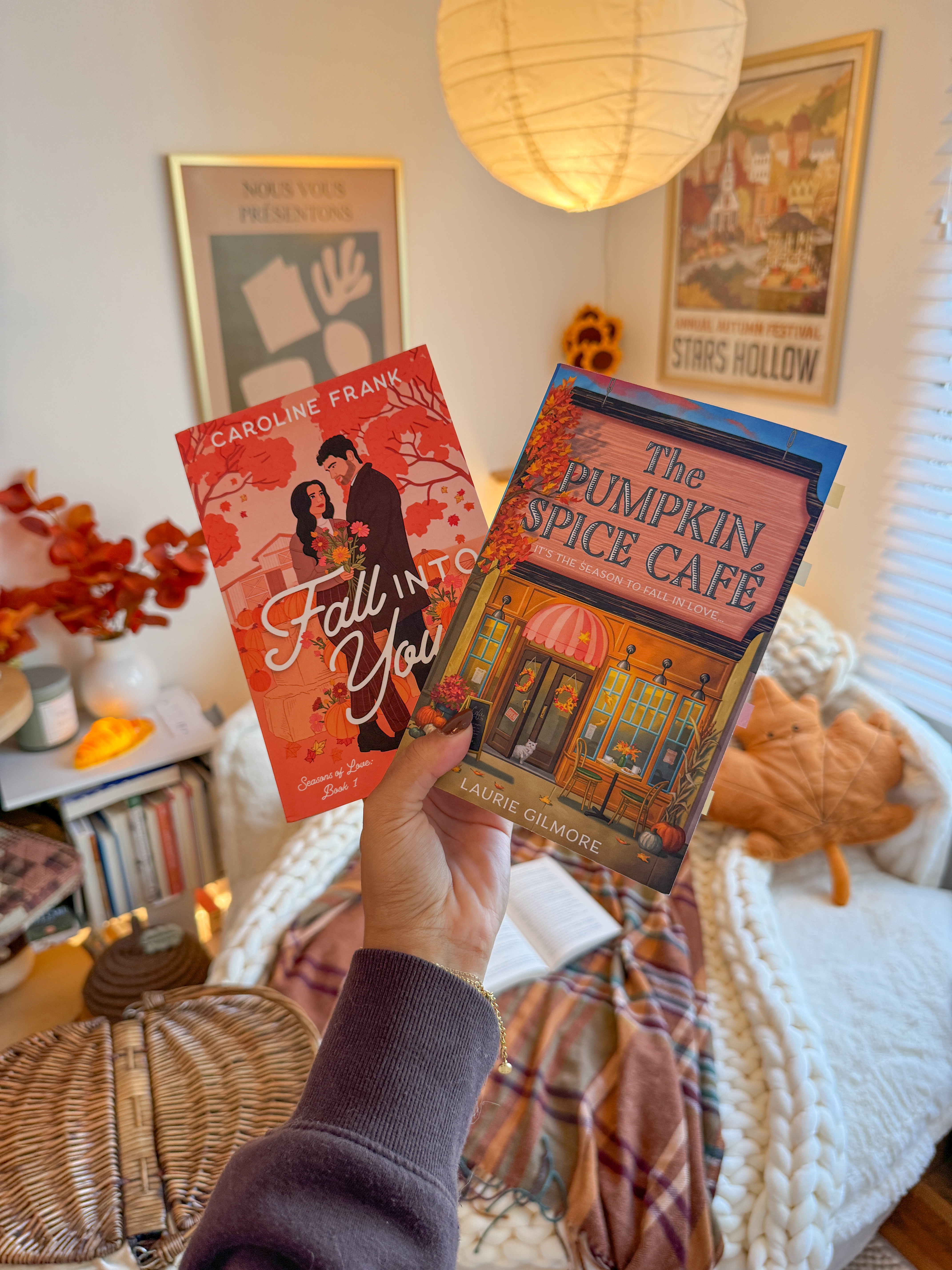 my TBR list for fall!

#LTKHome #LTKSeasonal