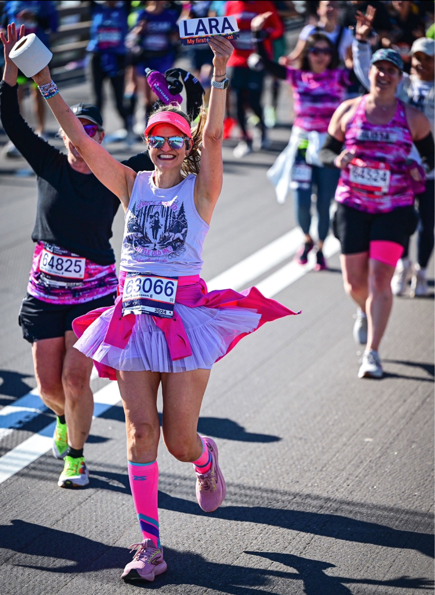 Last big race day for from the NYC Marathon. Deciding what to wear tomorrow’s half marathon. 🤔 

#LTKActive #LTKStyleTip #LTKOver40