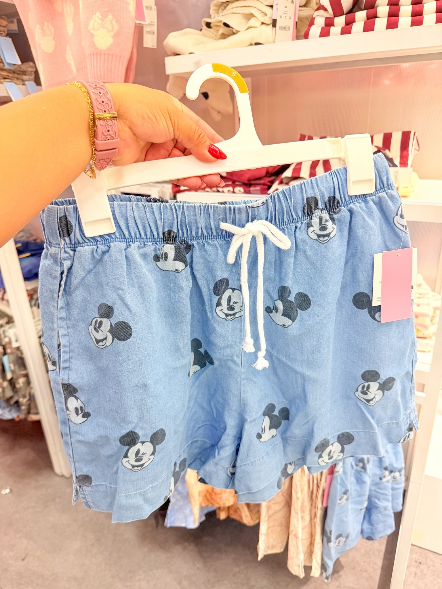Fave Disney finds for tweens/ teens and mama 🫶🏽

#LTKKids #LTKTravel #LTKootd