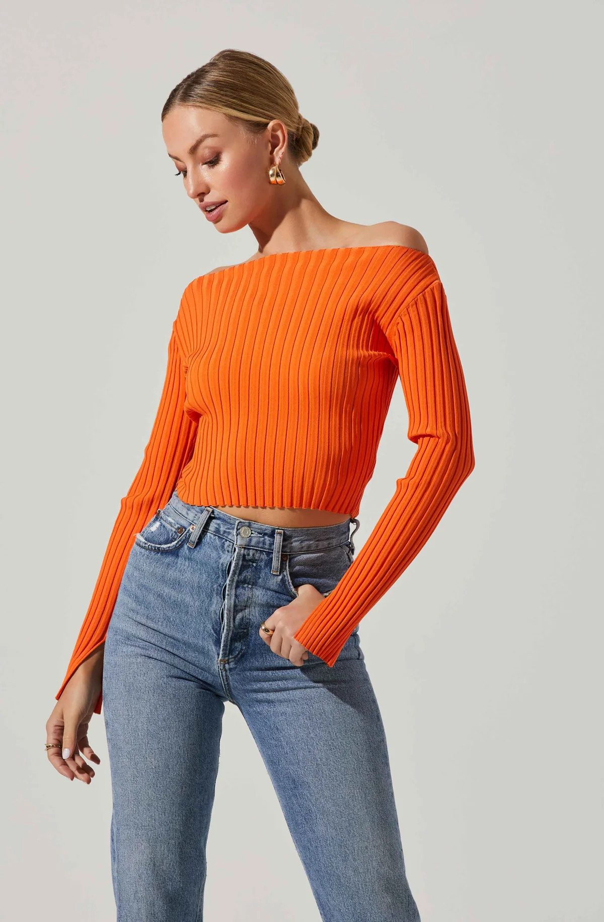 Alessandra Ribbed Off Shoulder Sweater | ASTR The Label (US)