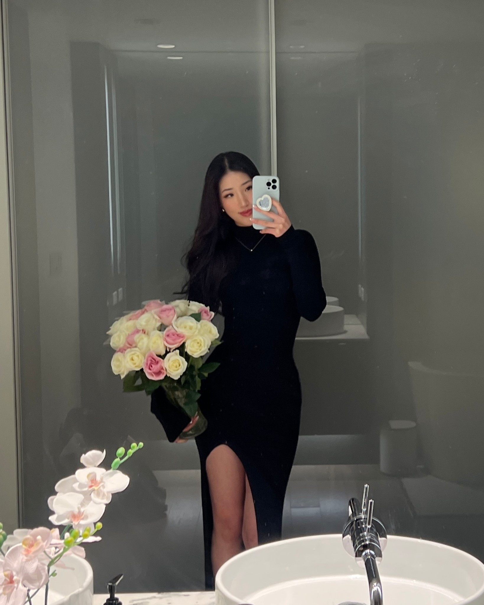 Black slit dress 🖤

#LTKStyleTip #LTKFindsUnder50 #LTKFindsUnder100