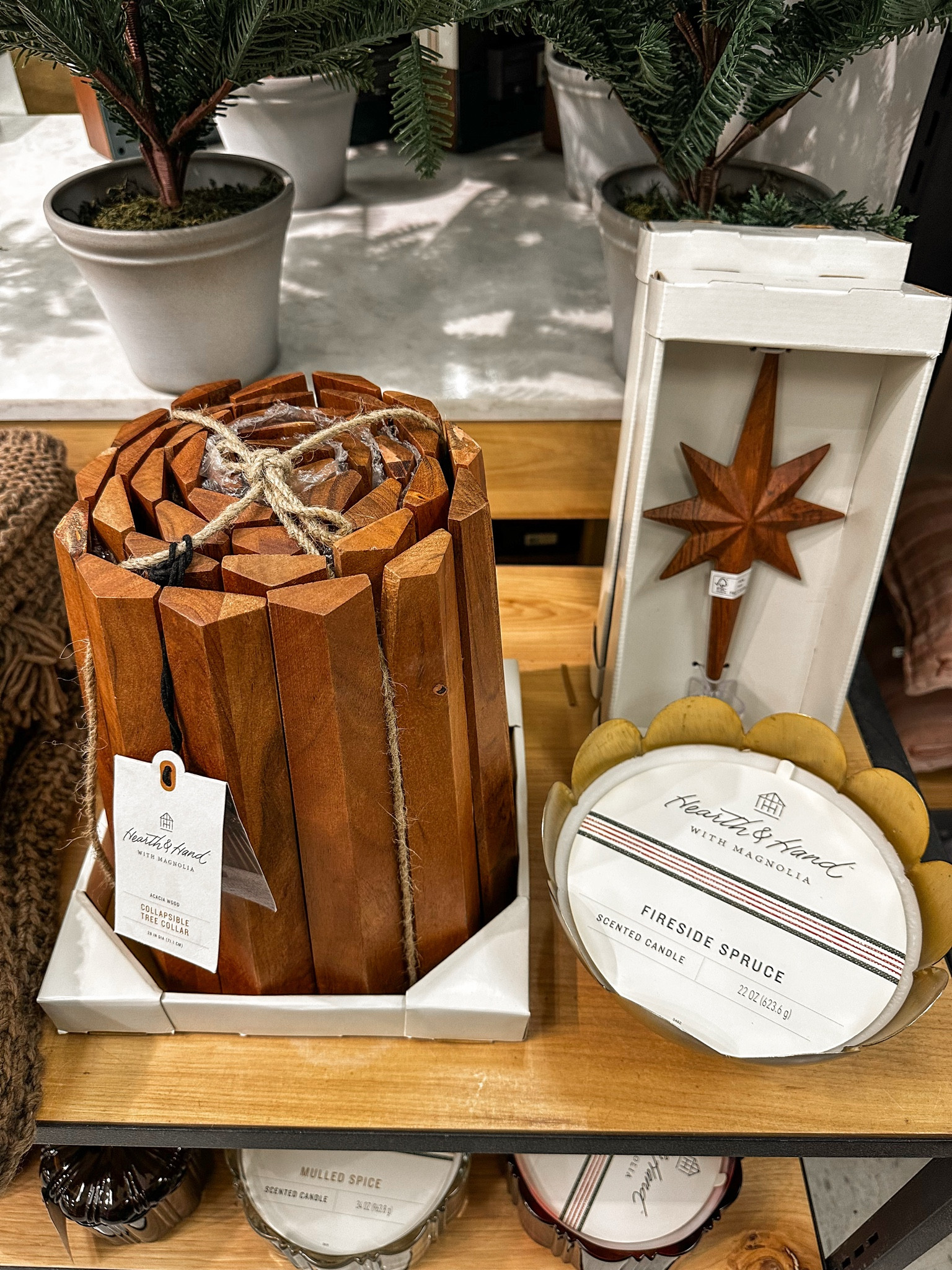 Hearth & Hand Christmas Tree Decor & Candles 🎄🕯️✨

Christmas | Christmas Tree Decor | Christmas Candles | Christmas Finds | Target Finds | Hearth & Hand | Magnolia at Target | Shop with Me | My Target Finds | Christmas Decorations 

#LTKSeasonal #LTKHoliday #LTKHome