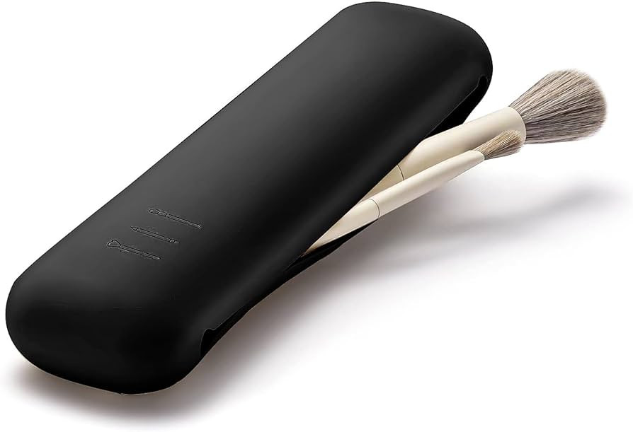 Makeup Brush Holder, Travel Essentials MakeUp Brush Organizer, Silicone Cosmetic Make up Bag Make... | Amazon (US)