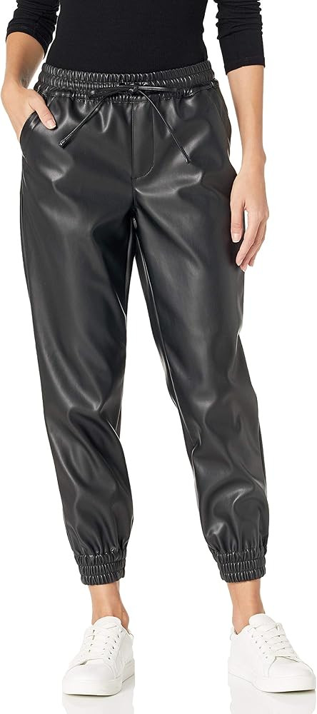 dollhouse Women's Cropped Jogger | Amazon (US)