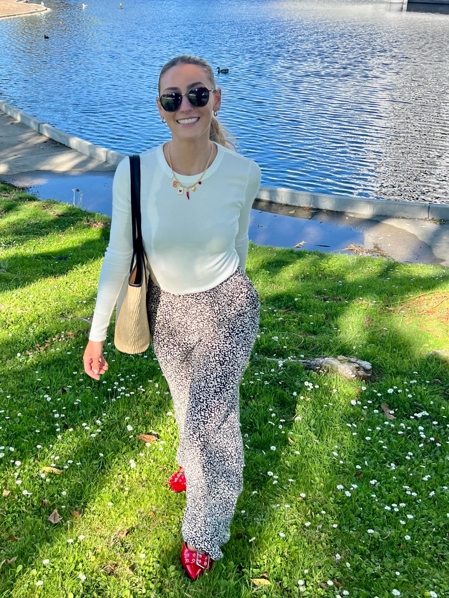 Fall cozy fit!! 

#LTKStyleTip #LTKSeasonal #LTKFindsUnder100