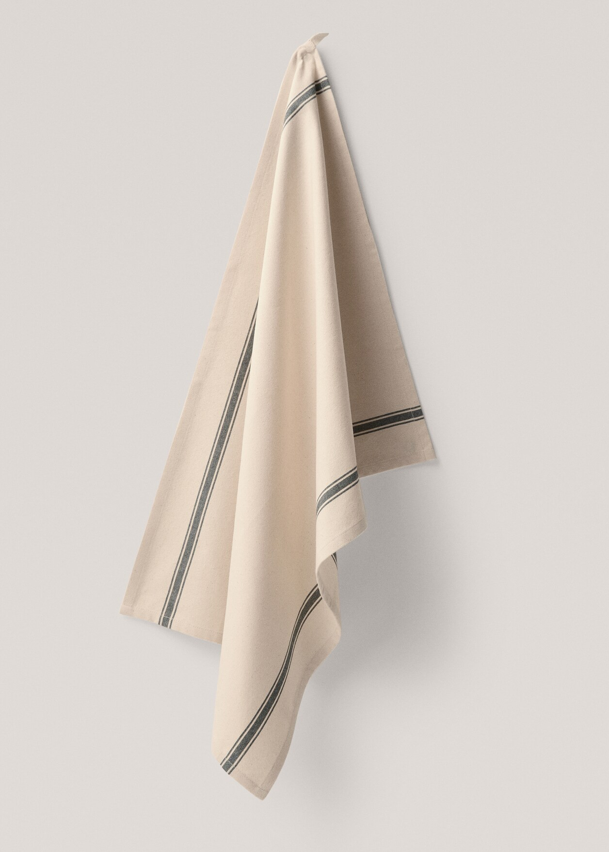 100% cotton striped kitchen towel - Home | MANGO USA | Mango (US/MX/AU)