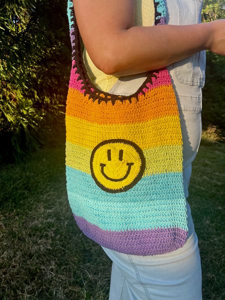 Festive rainbow hobo bag!!

#LTKStyleTip #LTKFindsUnder50 #LTKItBag