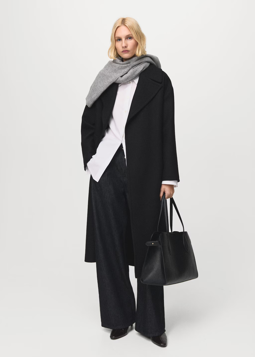 Manteco wool coat with belt black - Woman - M - MANGO | MANGO (UK)