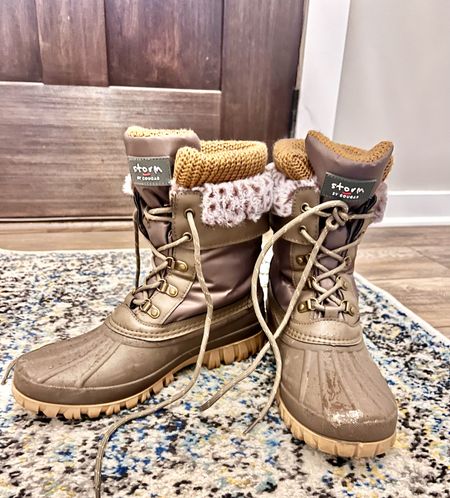 I am obsessed with these Cougar snow boots. So comfortable and so dang warm!

#LTKsalealert #LTKstyletip #LTKfindsunder100