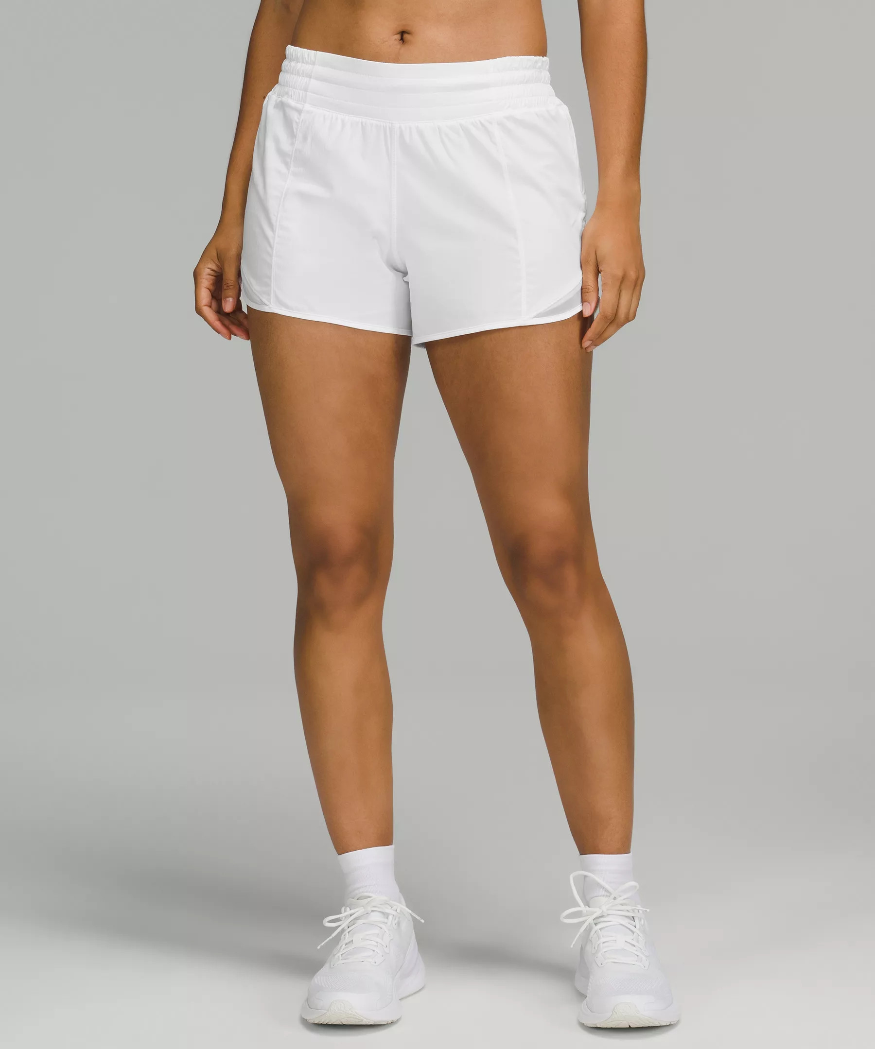 Hotty Hot Low-Rise Lined Short 4" | Women's Shorts | lululemon | Lululemon (US)