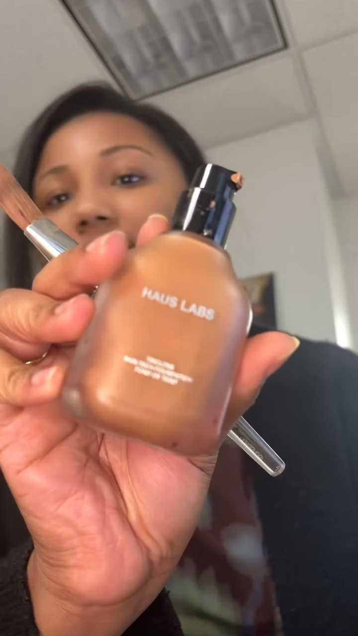 Taking a quick beauty break during lunch because looking put together should always be this easy! ✨ 

#LTKHoliday #LTKBeauty #LTKFindsUnder50