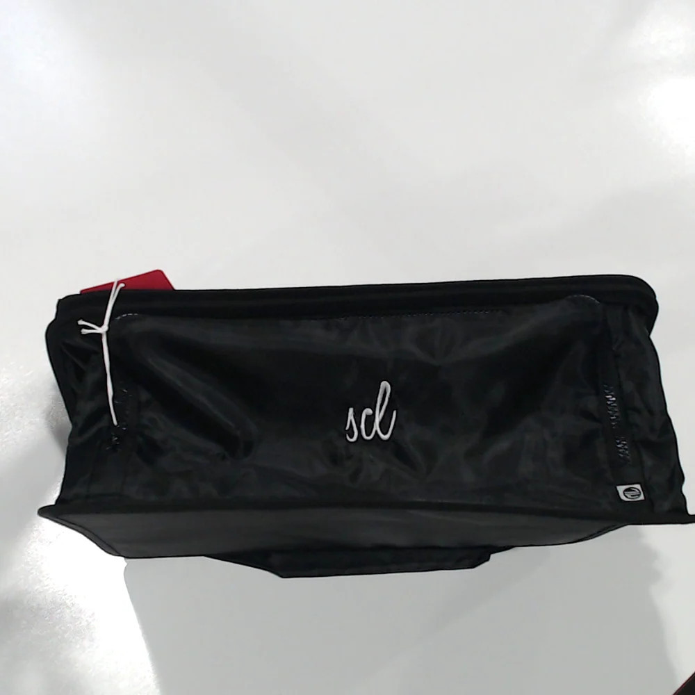 BLOOPER ACCESSORY: Monogrammed Hanging Packable Organizer | Marleylilly