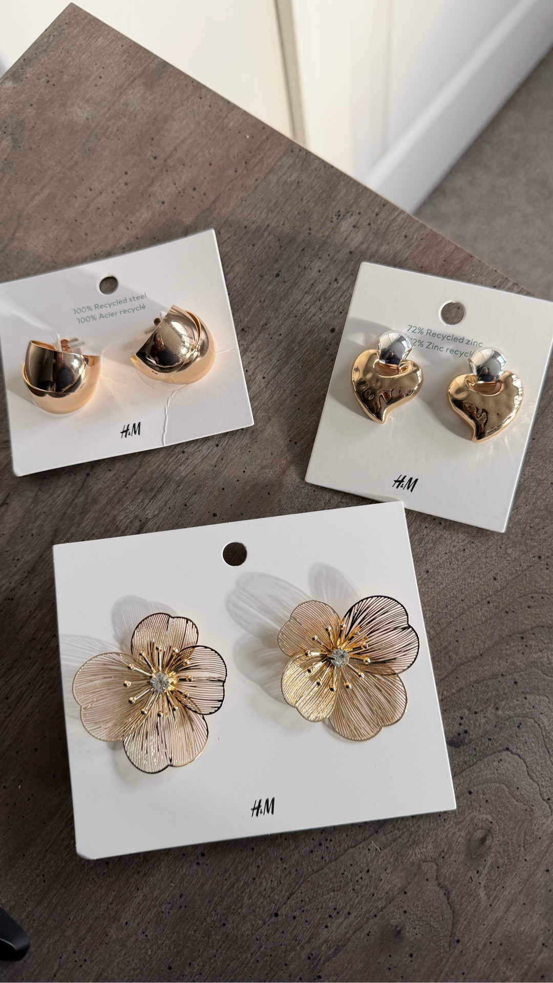 A few new H&M earring finds for Spring! 🌸🌼🪷🌷 (And a few on my wishlist 🥰)

#LTKBeauty #LTKSeasonal #LTKootd