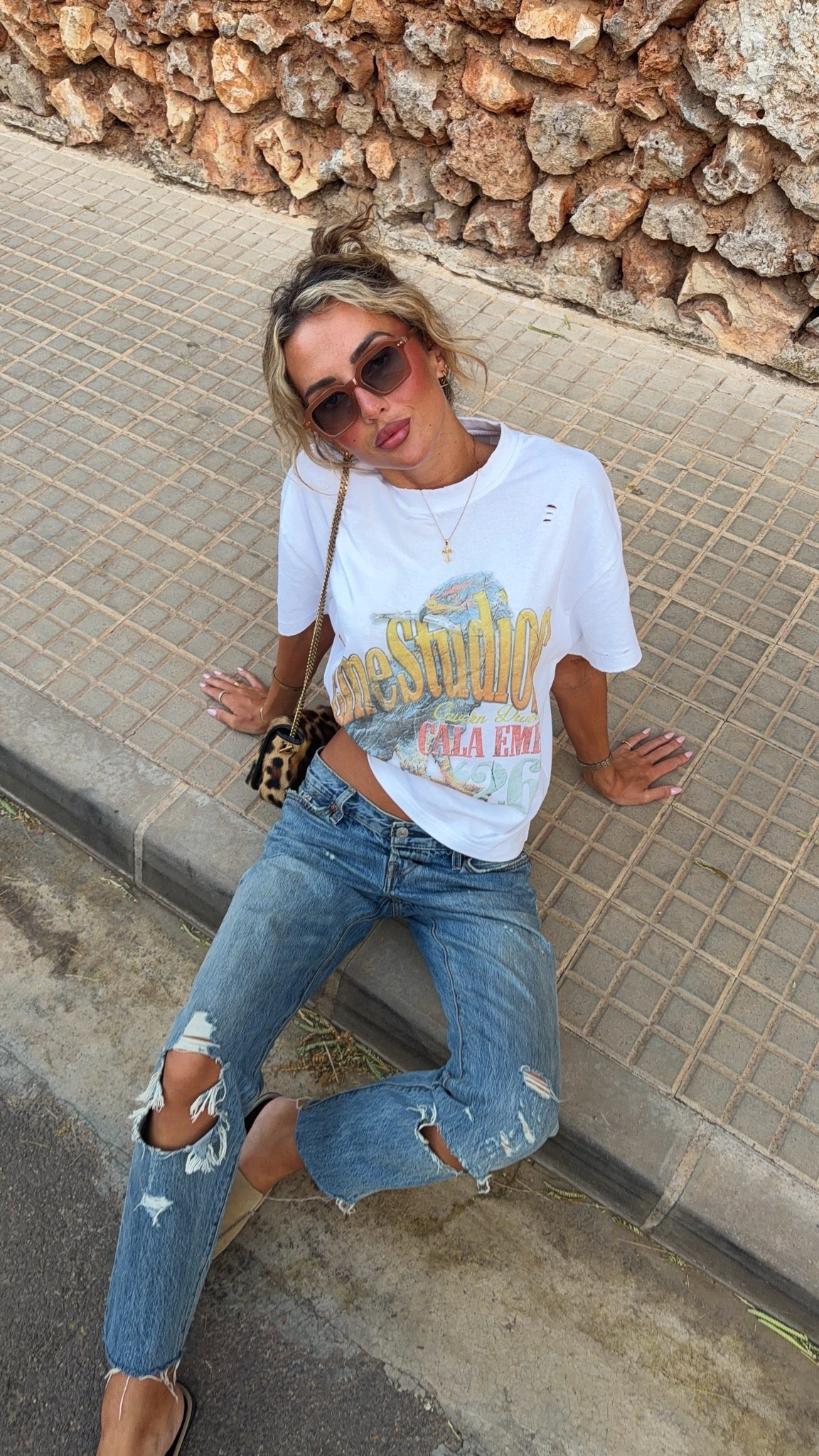Vintage levi jeans and Eme top

#LTKFashionMonth #LTKuk #LTKsummer