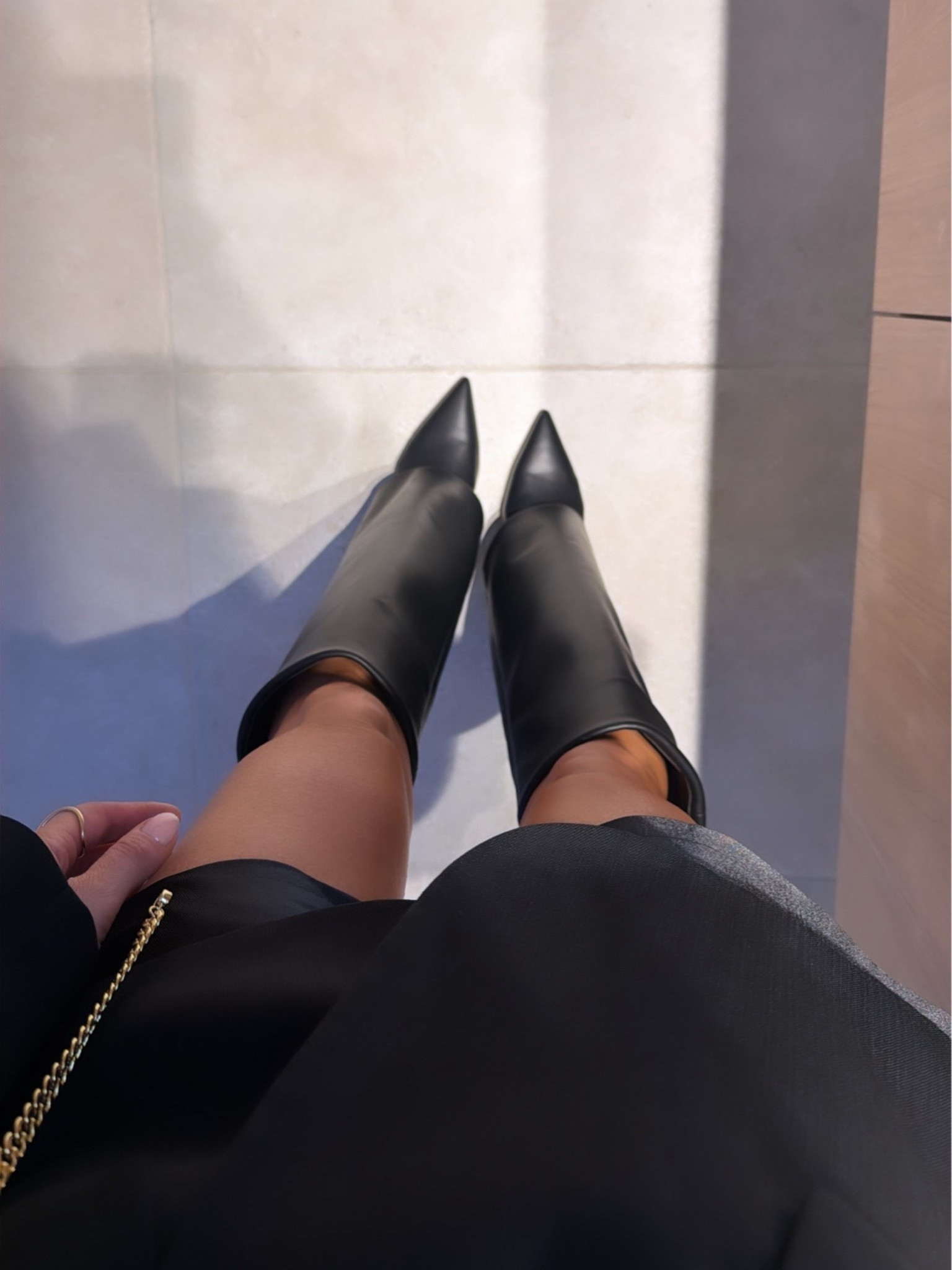 Everyone needs these!! Soooo comfy and so cool!! 💃🏼

#LTKaustralia #LTKwinter #LTKshoes