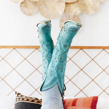 Crushing on these beautiful turquoise cowboy boots. They are perfect for summer outfits 

#LTKshoecrush #LTKstyletip
