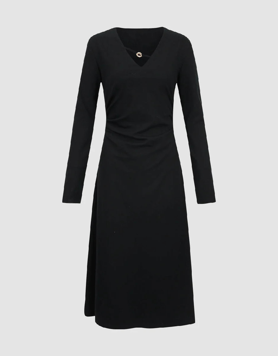 Knitted V-Neck A-Line Dress | Urban Revivo