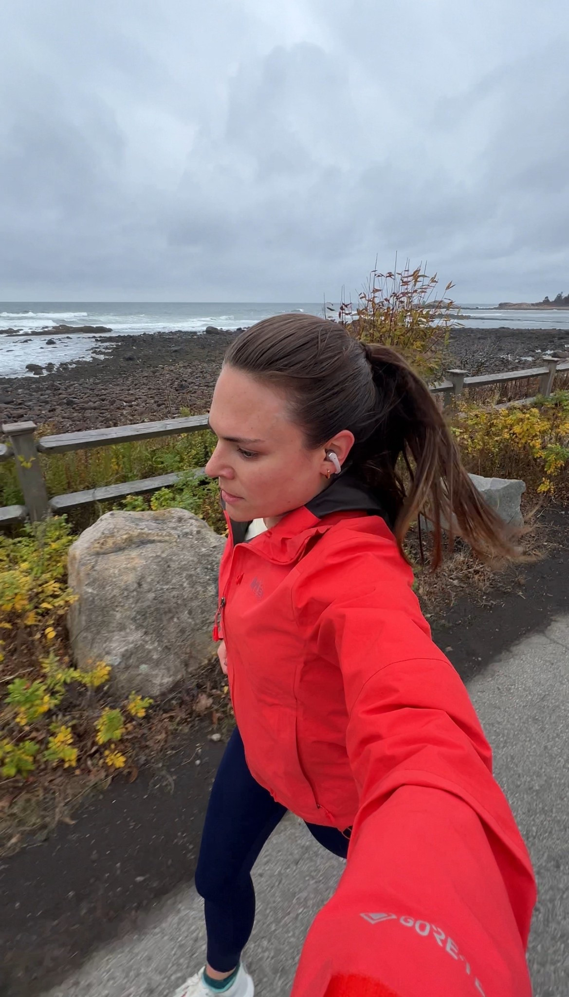 Rainy running 

#LTKootd #LTKActive #LTKfitnessgoals