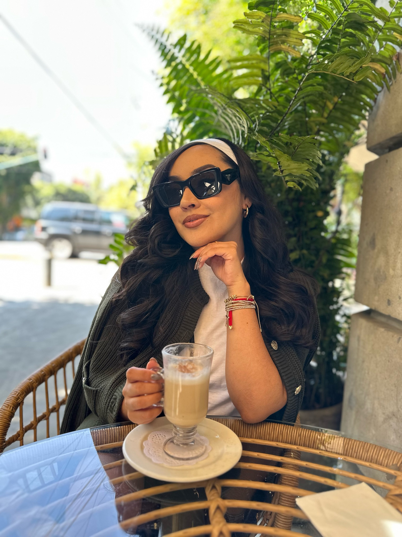 #greensweater #coffeedate#ootd#outfitoftheday#cafecito#fallootd#fallfit

#LTKVideo #LTKHalloween #LTKFindsUnder50