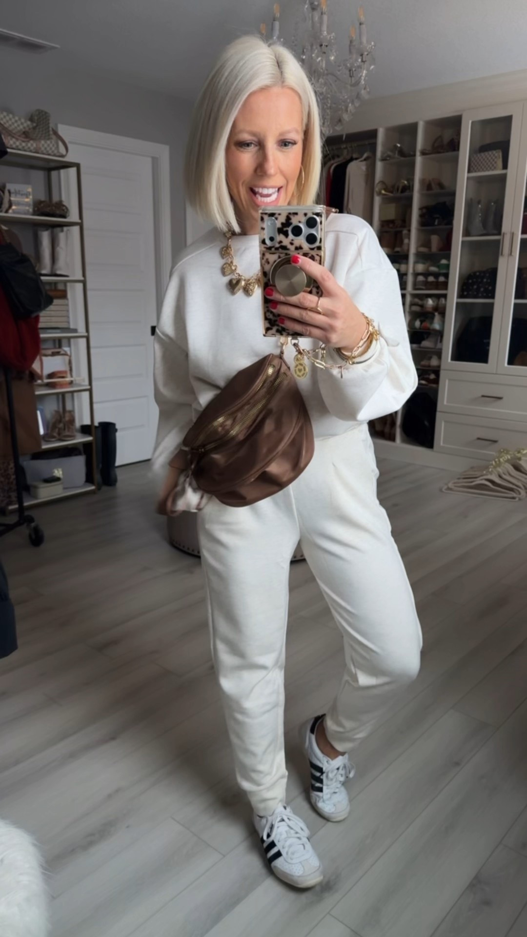 These pieces are amazing!! Literally feel just like Spanx air essentials and such great details in the fit!!! Wearing size small!

#LTKFindsUnder100 #LTKFindsUnder50 #LTKootd