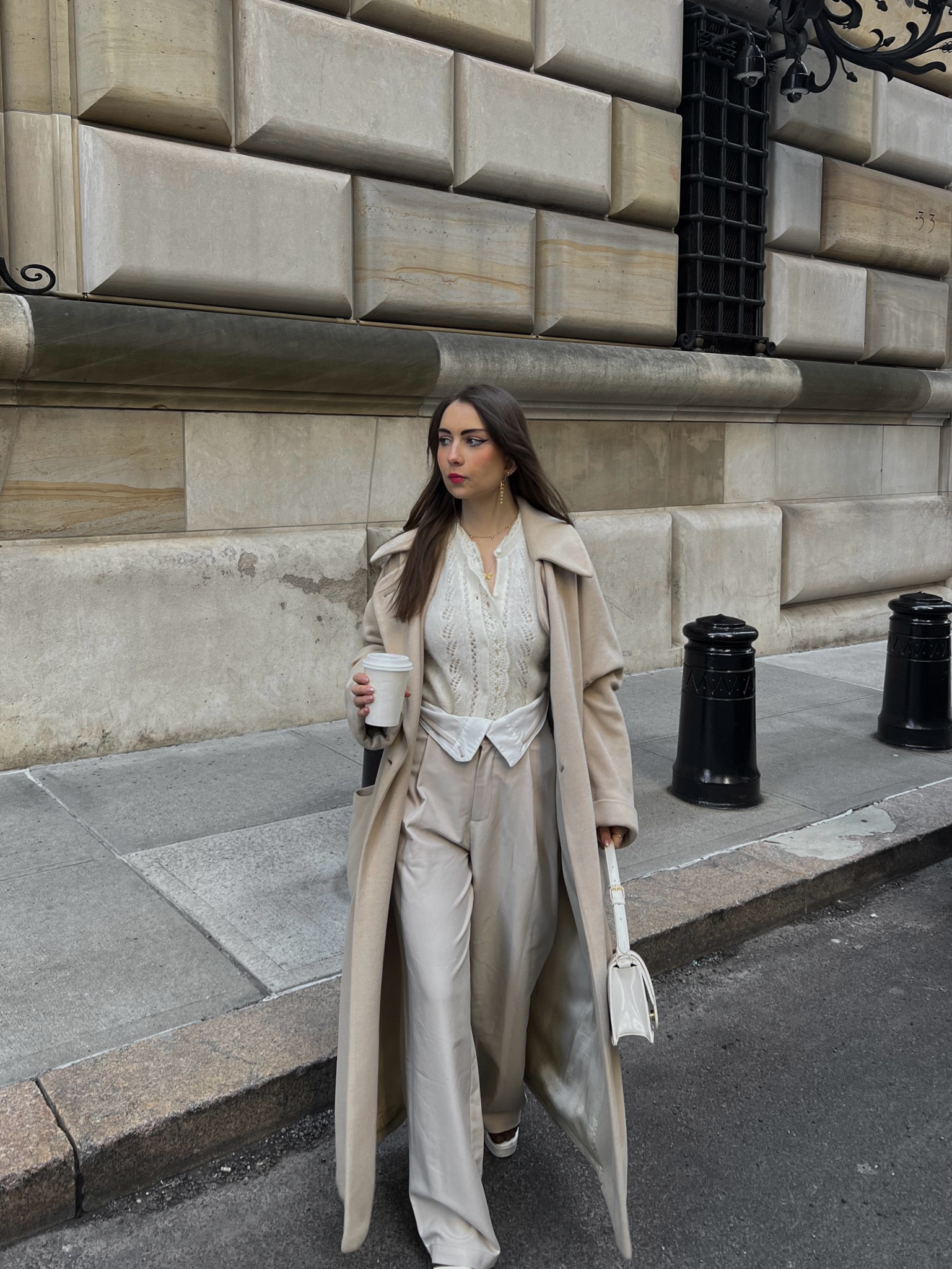 Neutral Style Outfit Inspo
Workwear, business casual, beige outfit, trouser style, trench coat, spring ootd, spring fashion, classy streetwear, nyc street style, minimal style, minimal street stylee

#LTKsalealert #LTKfindsunder100 #LTKworkwear