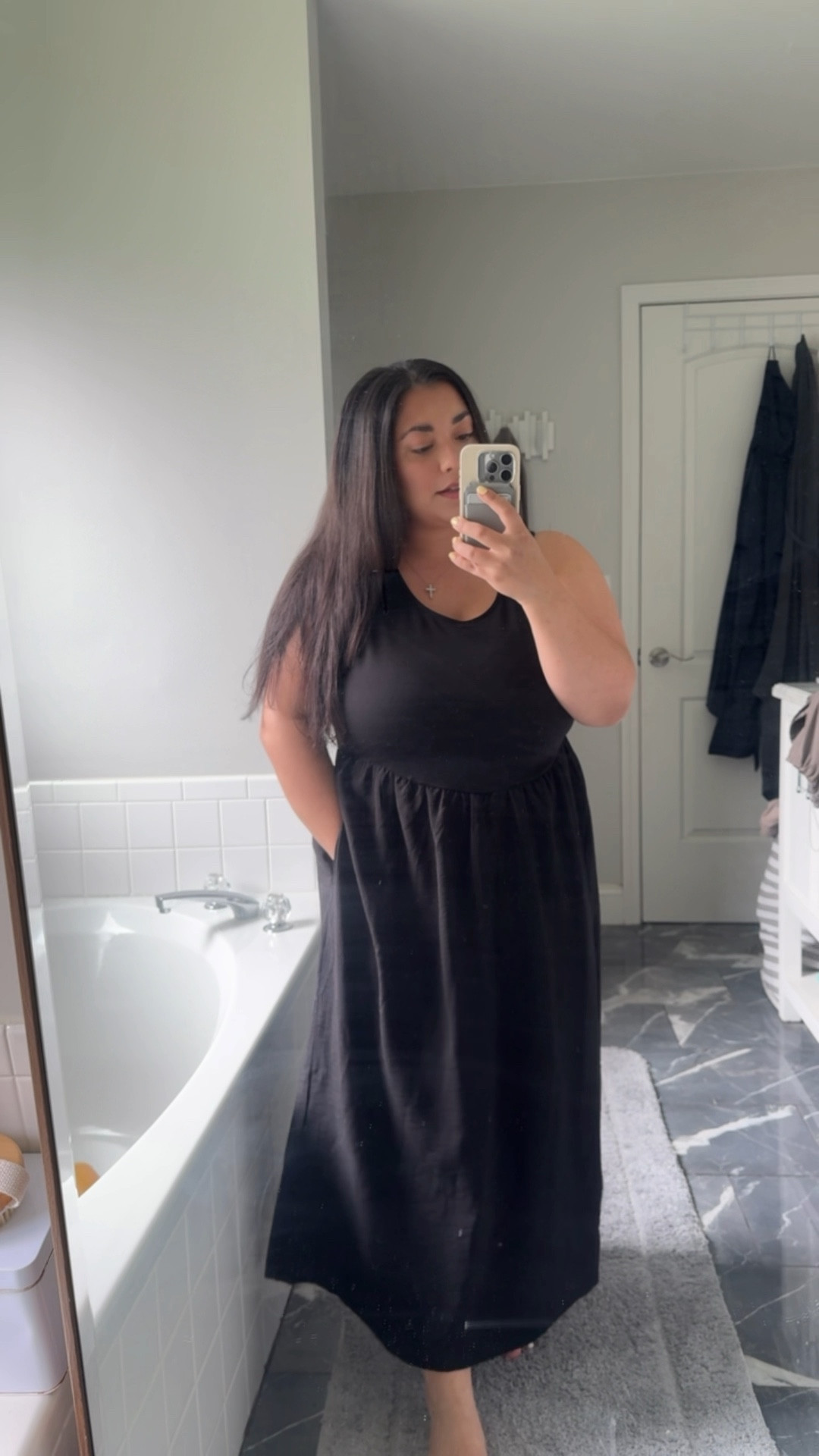 Walmart black dresss

#LTKMidsize