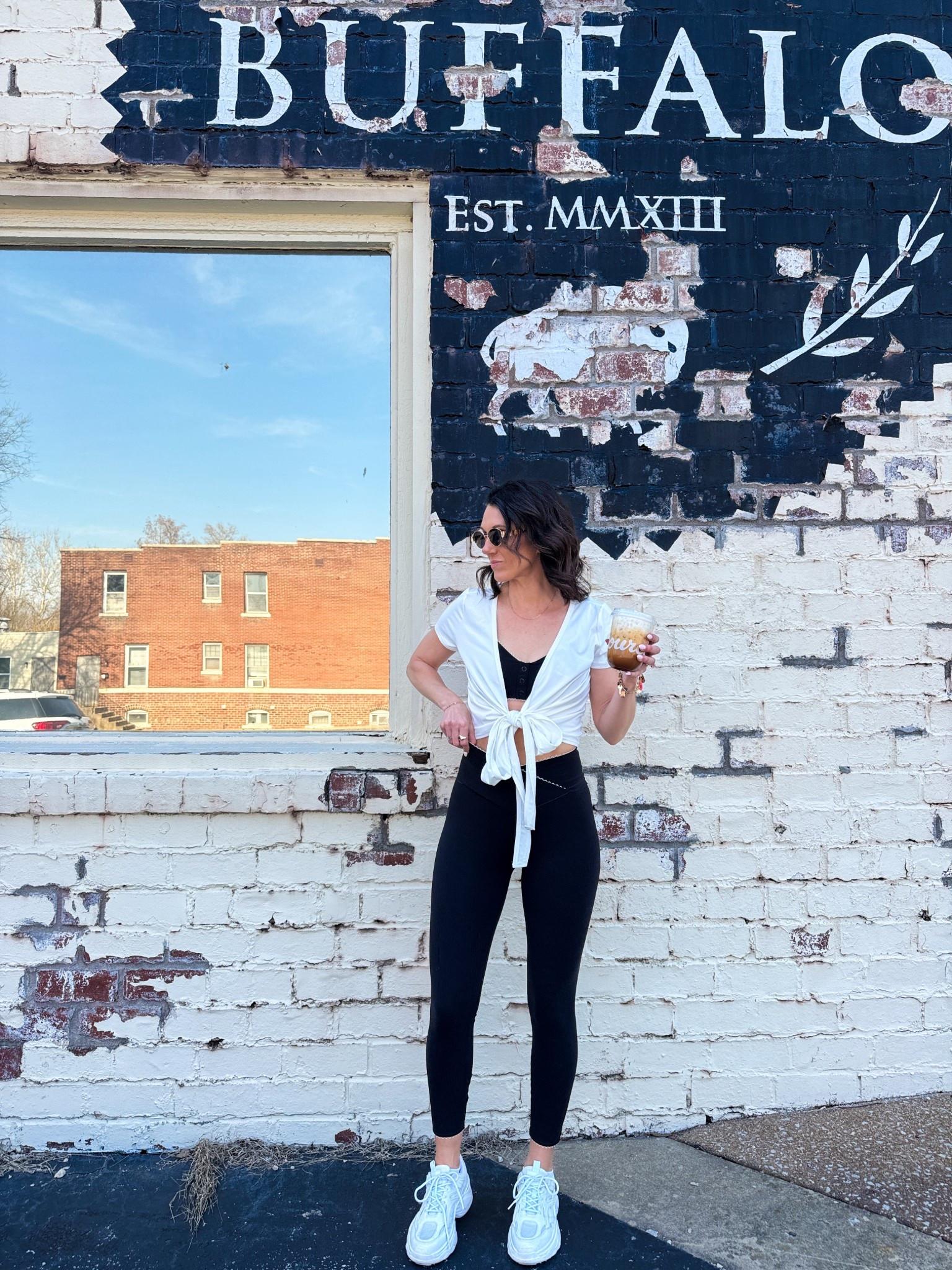 Athletic
Tie front
Short sleeve
Matching set
Aerie
Amazon 

#LTKSeasonal #LTKSaleAlert #LTKootd