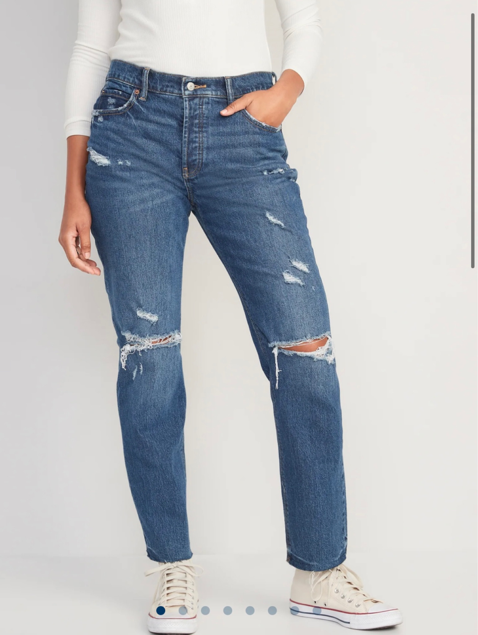$19 😍 Another pair I love. #oldnavy #momjeans #jeans #sale 

#LTKsalealert #LTKSale #LTKstyletip