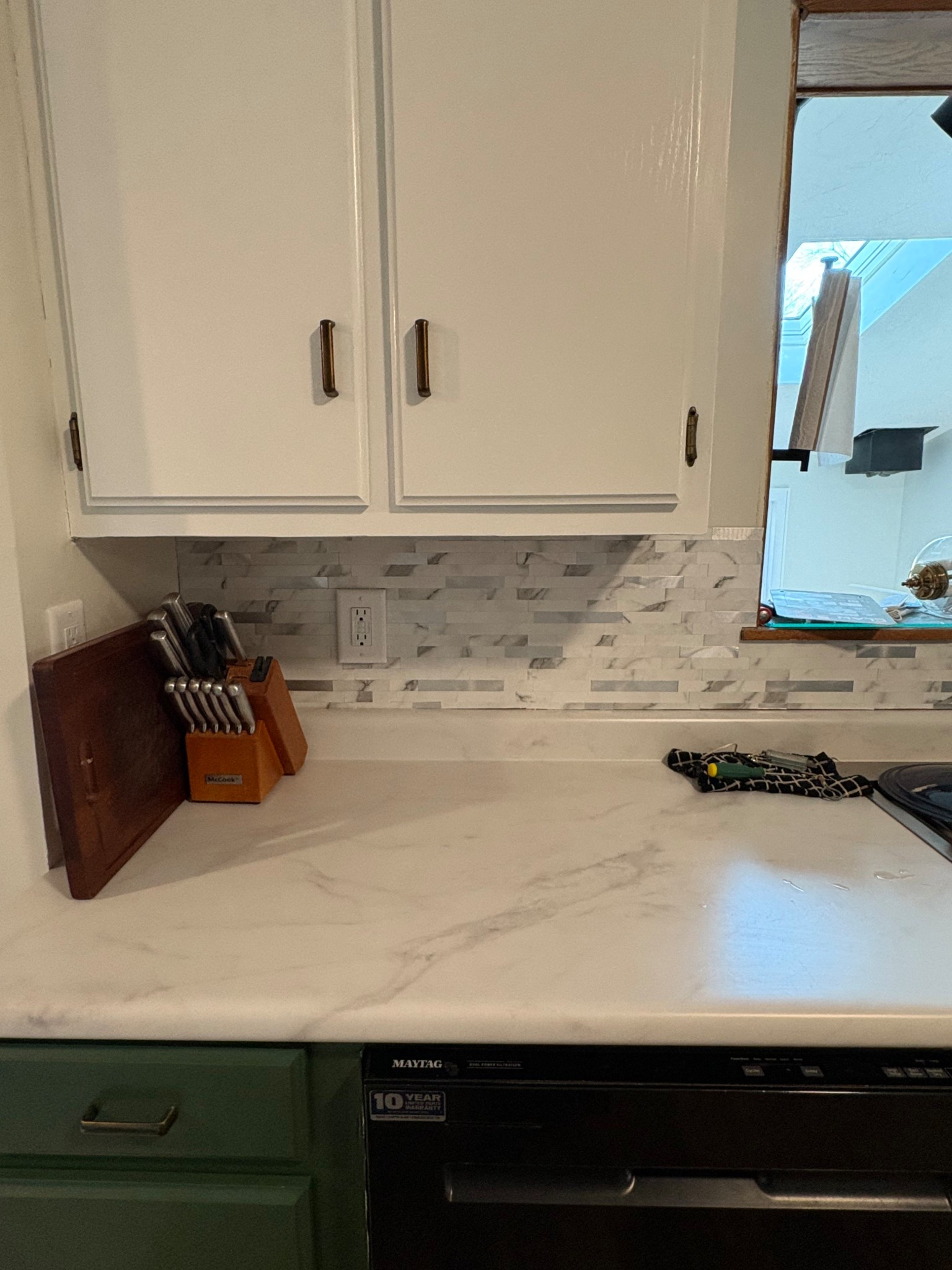 Easy peel & stick backsplash 

#LTKHome